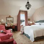 Castle 4*