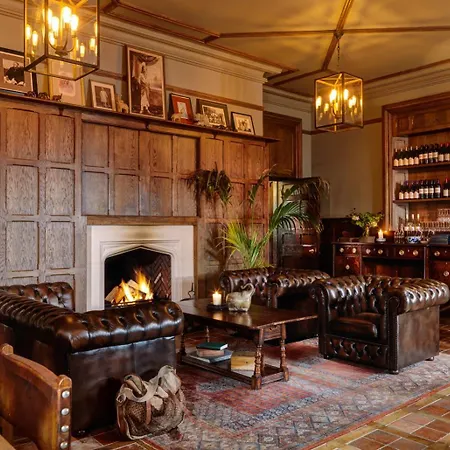 Castle Hotel