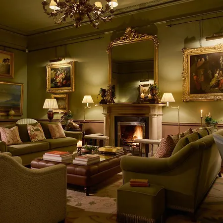 Castle Hotel 4*