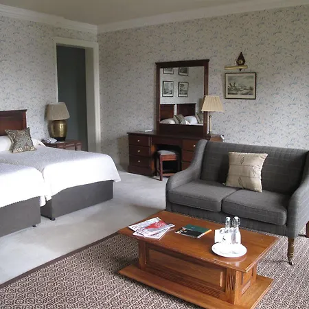 Castle Hotel 4*