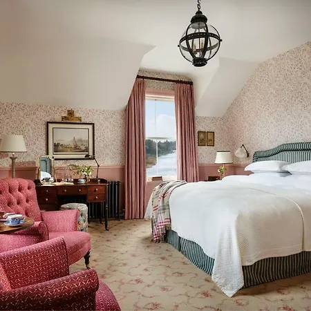 Castle 4*